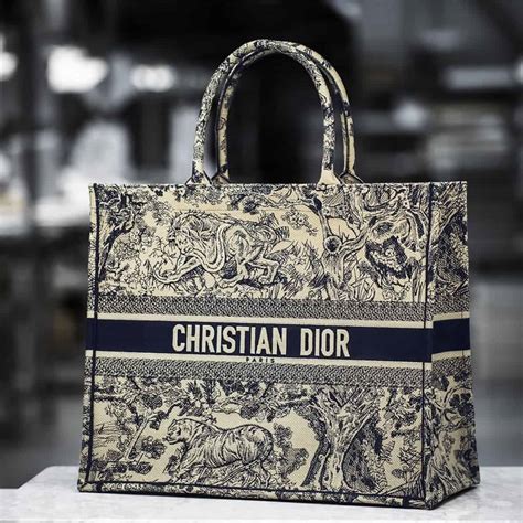 christian dior tote book